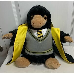 NWT Fantastic Four Niffler Build A Bear‎ 15"and Hufflepuff House Robe